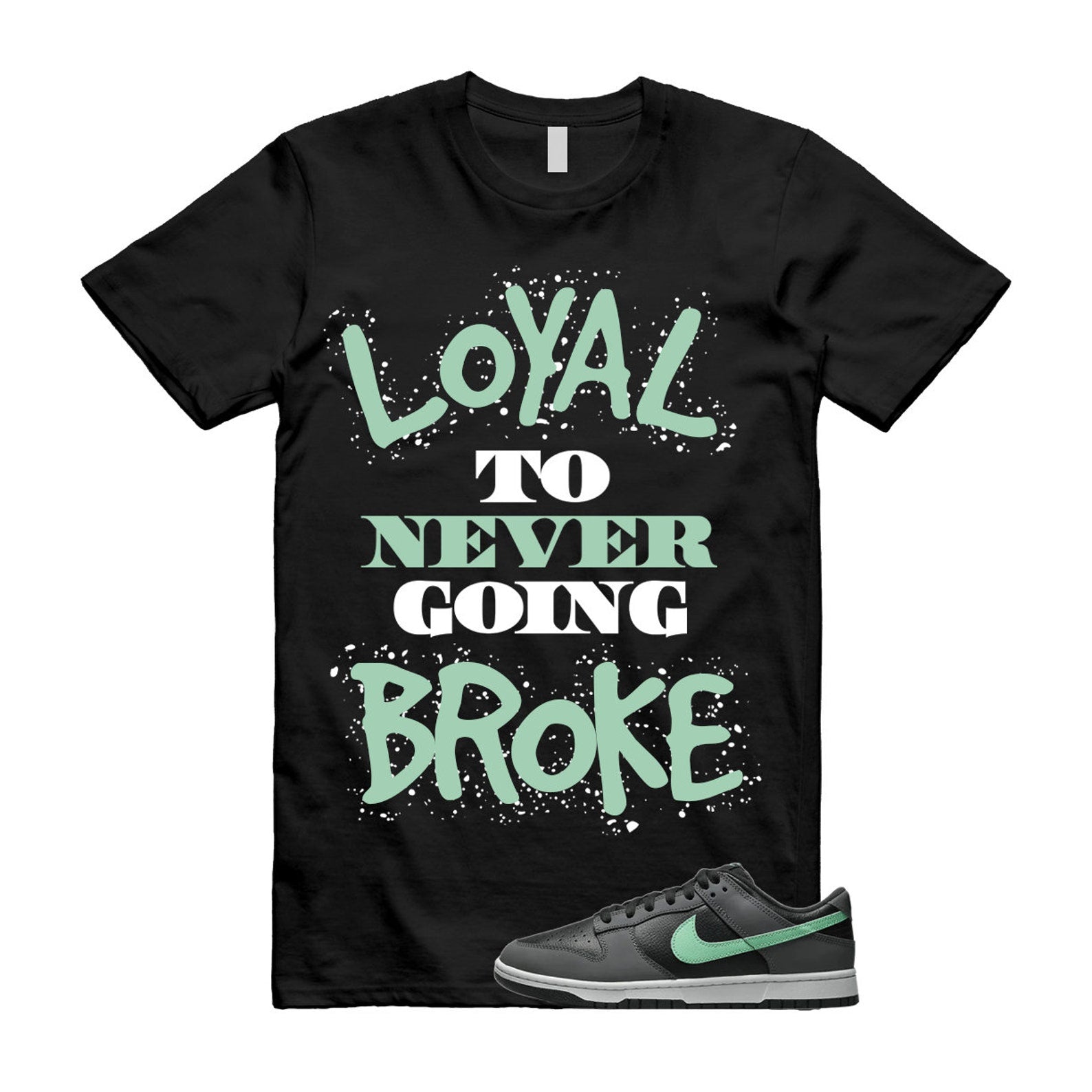 NB T Shirt to match N Dunk Low Retro Green Glow Black Dark Grey White T-Shirt, Sneaker Match Tee