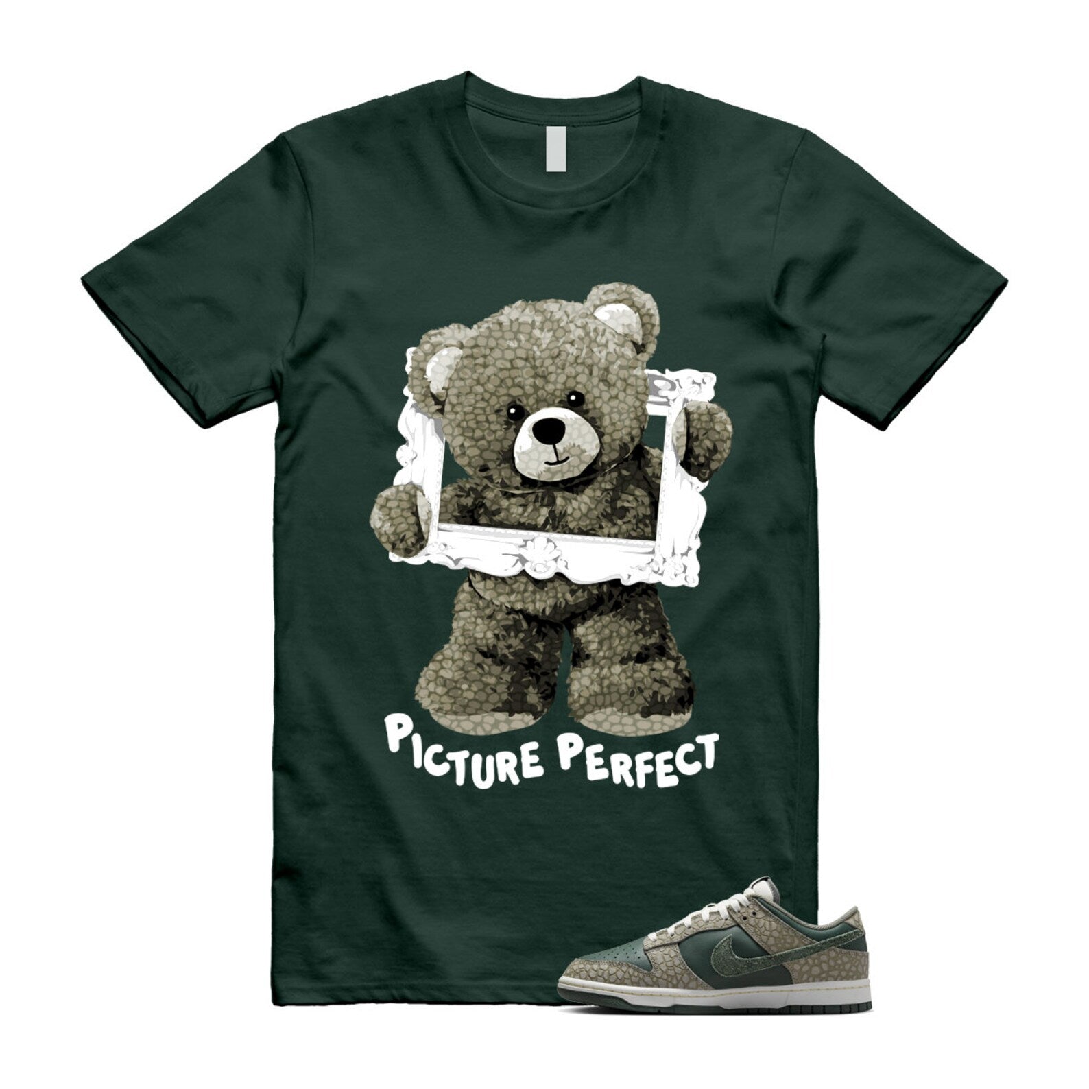 Dunk Urban Landscape 2.0 Low PRM Dark Stucco Vintage Green Summit White Alabaster T Shirt Match PIC T-Shirt, Sneaker Match Tee