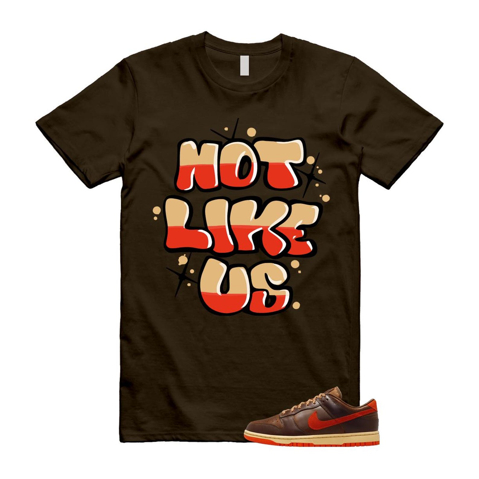 Dunk British Brown Light Tan Sesame Picante Red T Shirt Match NLU HQ3448-262 T-Shirt, Sneaker Match Tee