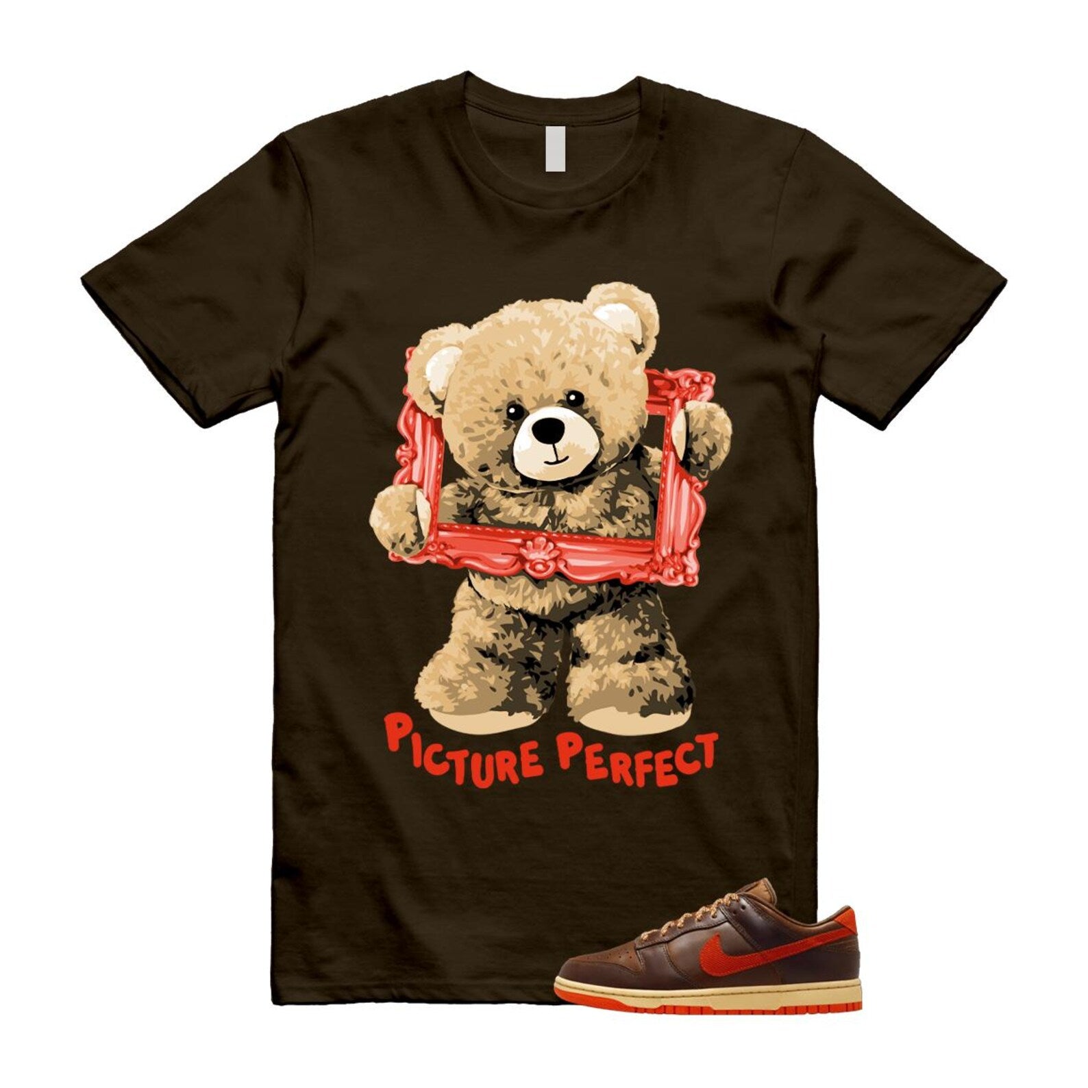 Dunk British Brown Light Tan Sesame Picante Red T Shirt Match PIC HQ3448-262 T-Shirt, Sneaker Match Tee