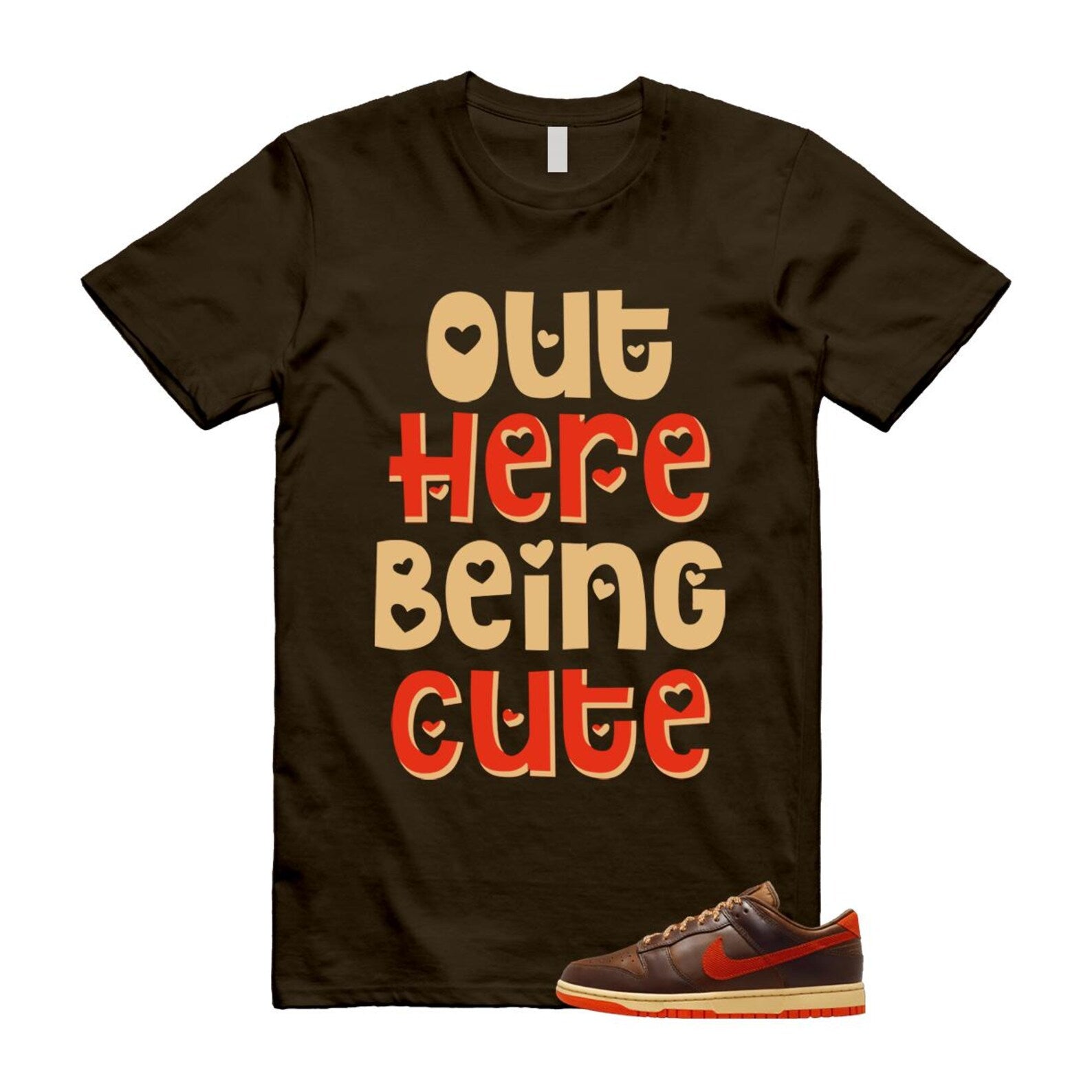 Dunk British Brown Light Tan Sesame Picante Red T Shirt Match CUTE HQ3448-262 T-Shirt, Sneaker Match Tee
