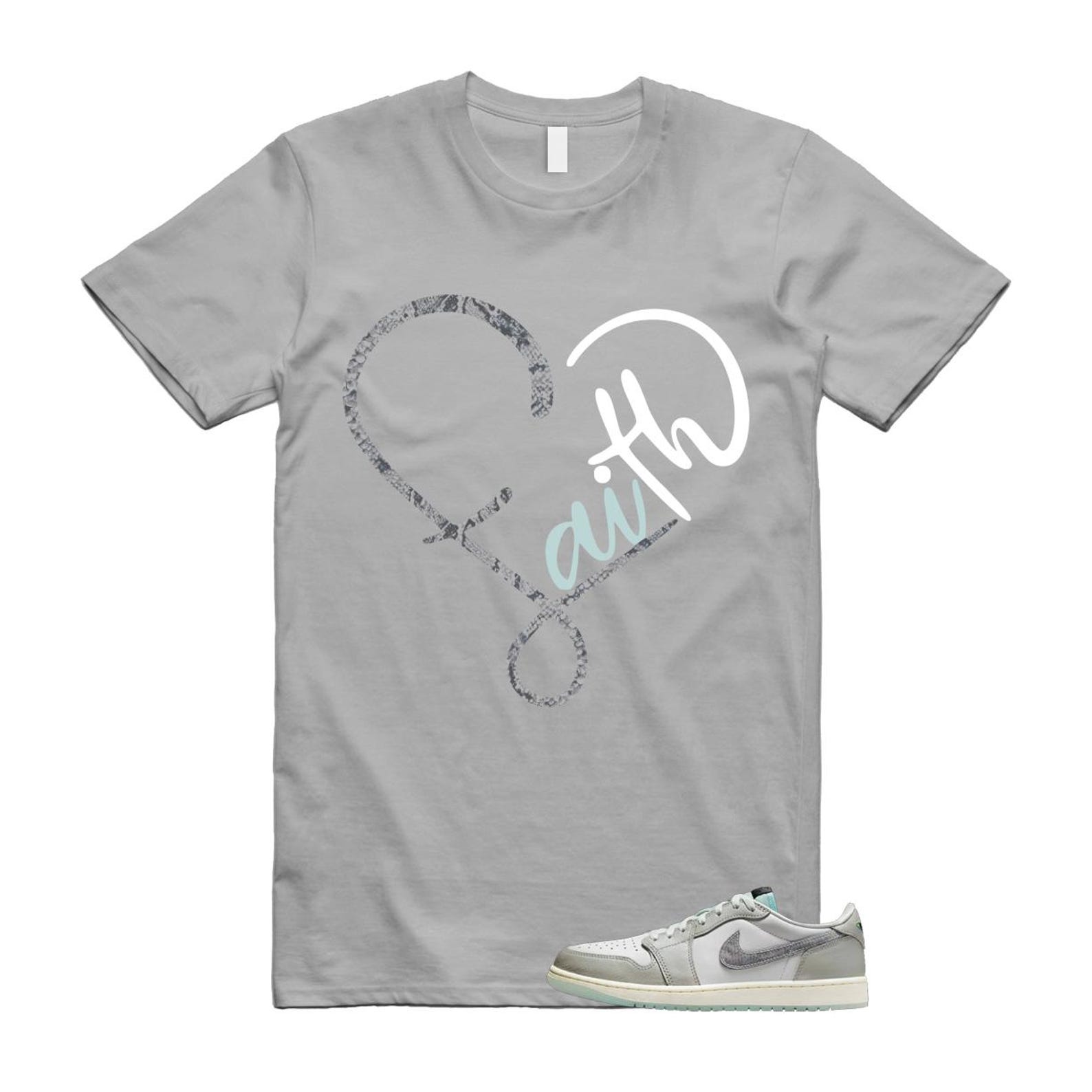 1 Year of the Snake Summit White Photon Dust Barely Green T Shirt Match FAITH HF3144-100 T-Shirt, Sneaker Match Tee