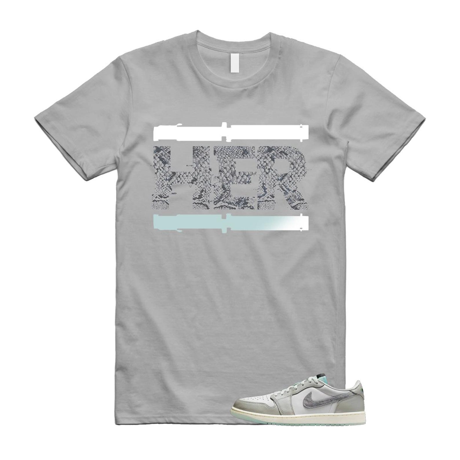 1 Year of the Snake Summit White Photon Dust Barely Green T Shirt Match HER HF3144-100 T-Shirt, Sneaker Match Tee
