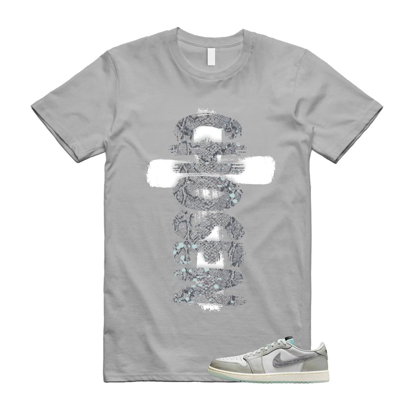 1 Year of the Snake Summit White Photon Dust Barely Green T Shirt Match CHOSEN HF3144-100 T-Shirt, Sneaker Match Tee