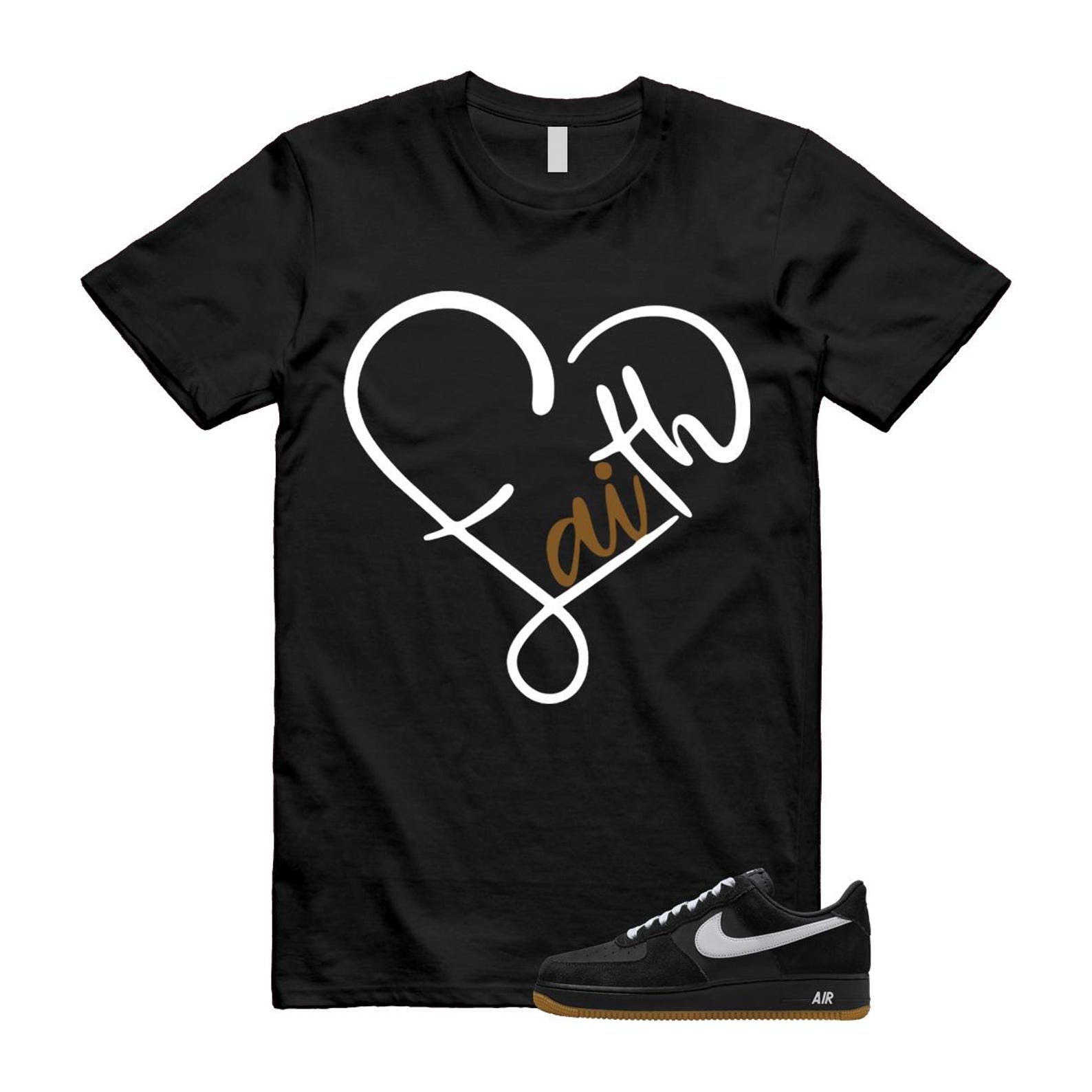 Air Force 1 Black White Gum Light Brown '07 LV8 T Shirt Match FAITH IB6388-001 T-Shirt, Sneaker Match Tee
